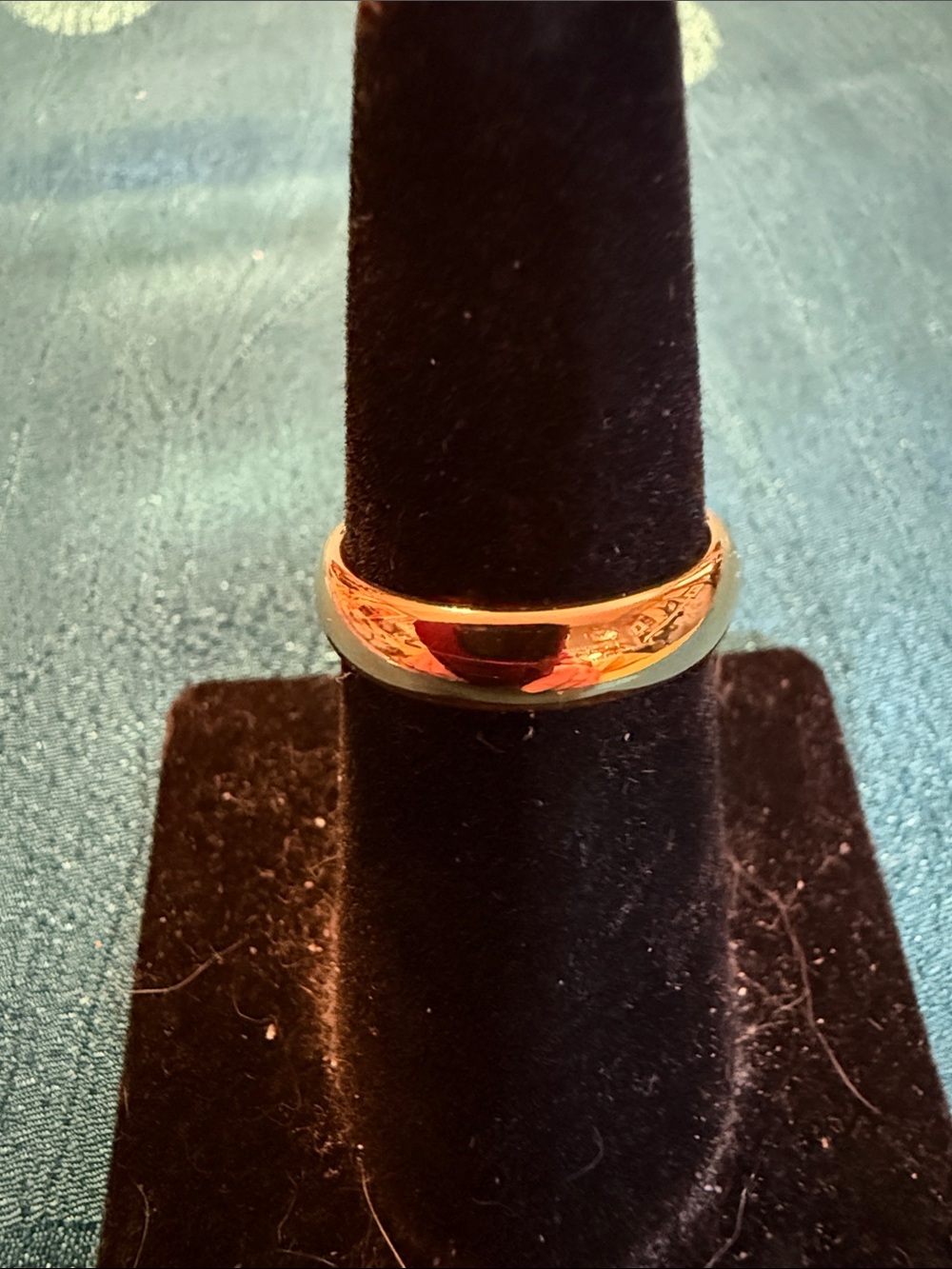 Classic Gold tungsten carbide Band Ring -7 1/2